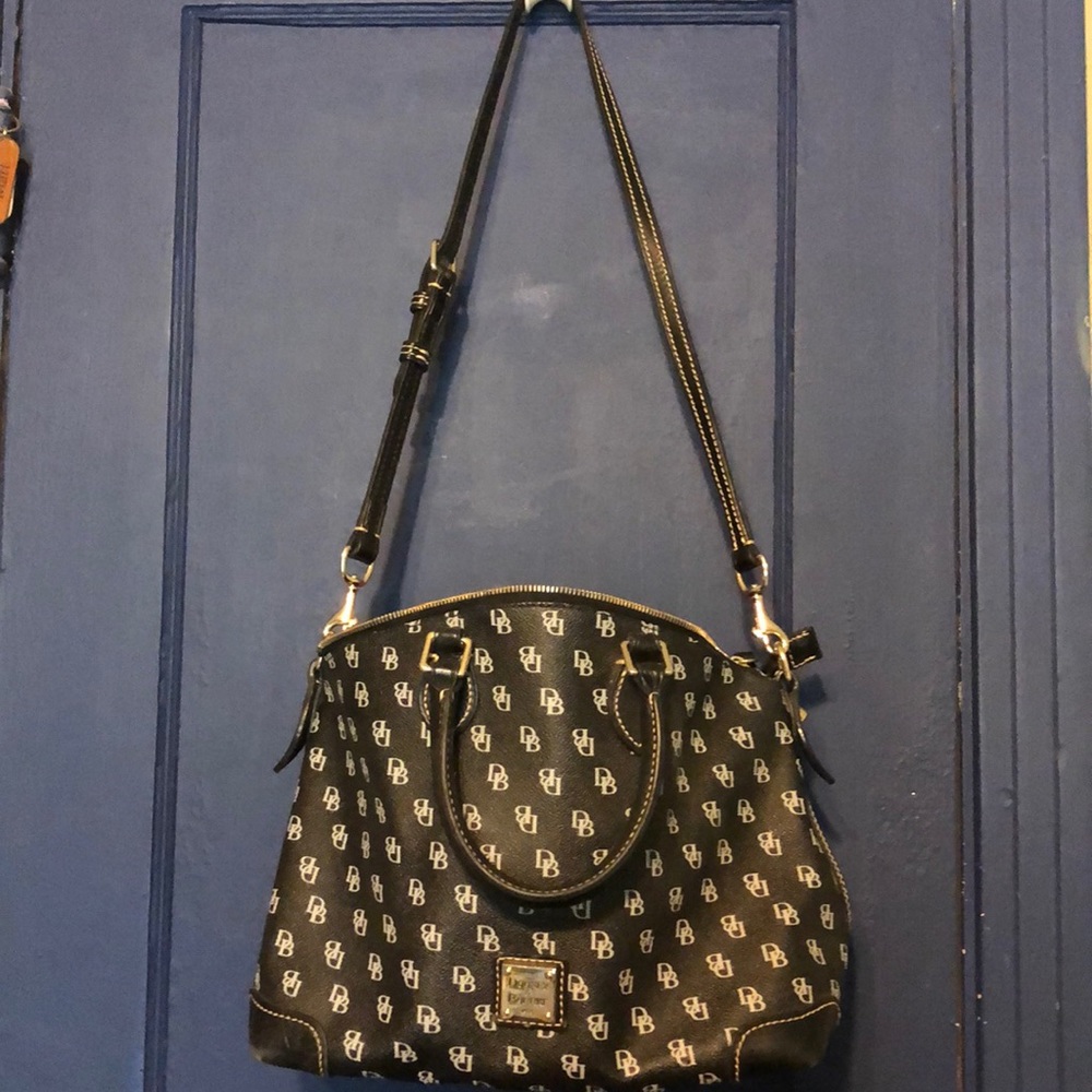 Dooney and Bourke purse